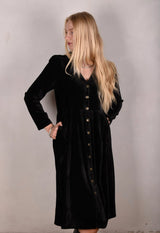 Tone Barker Hen-stretch Dress