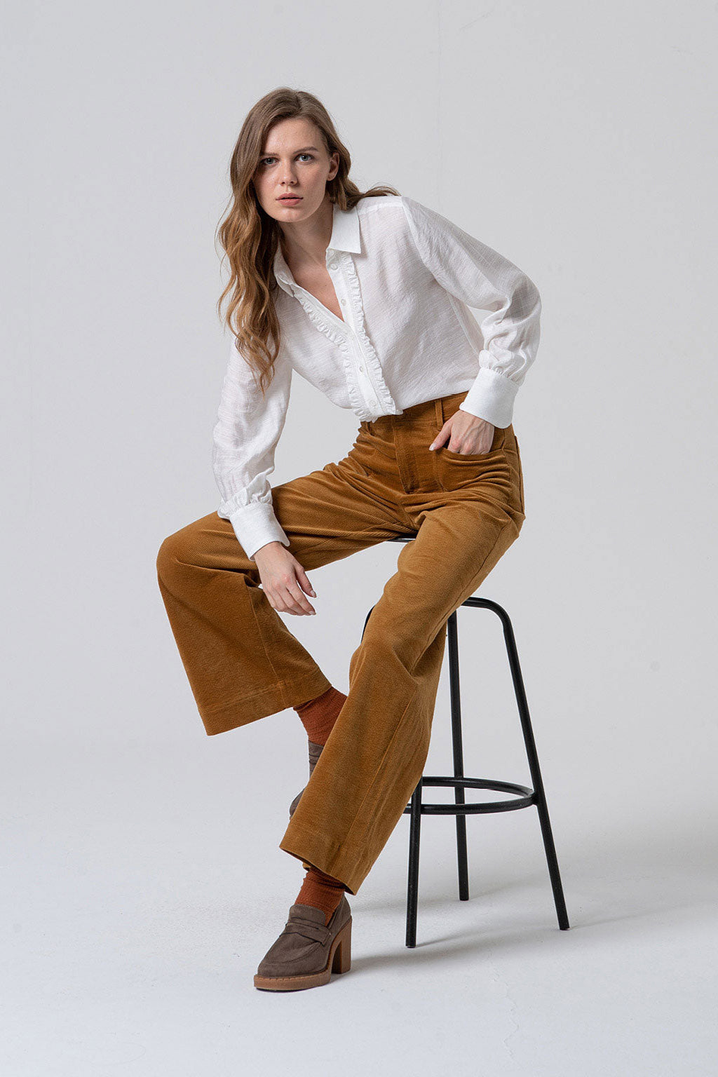 Surkana Liyu Flared Pants Corduroy