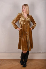 Tone Barker Hen-stretch Dress
