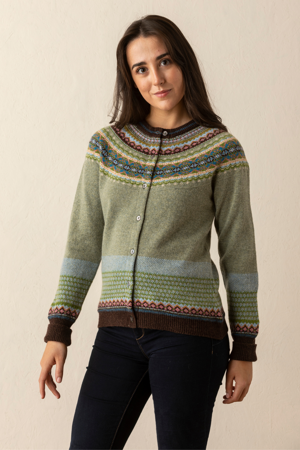 Eribé Alpine Cardigan Willow #farve_willow