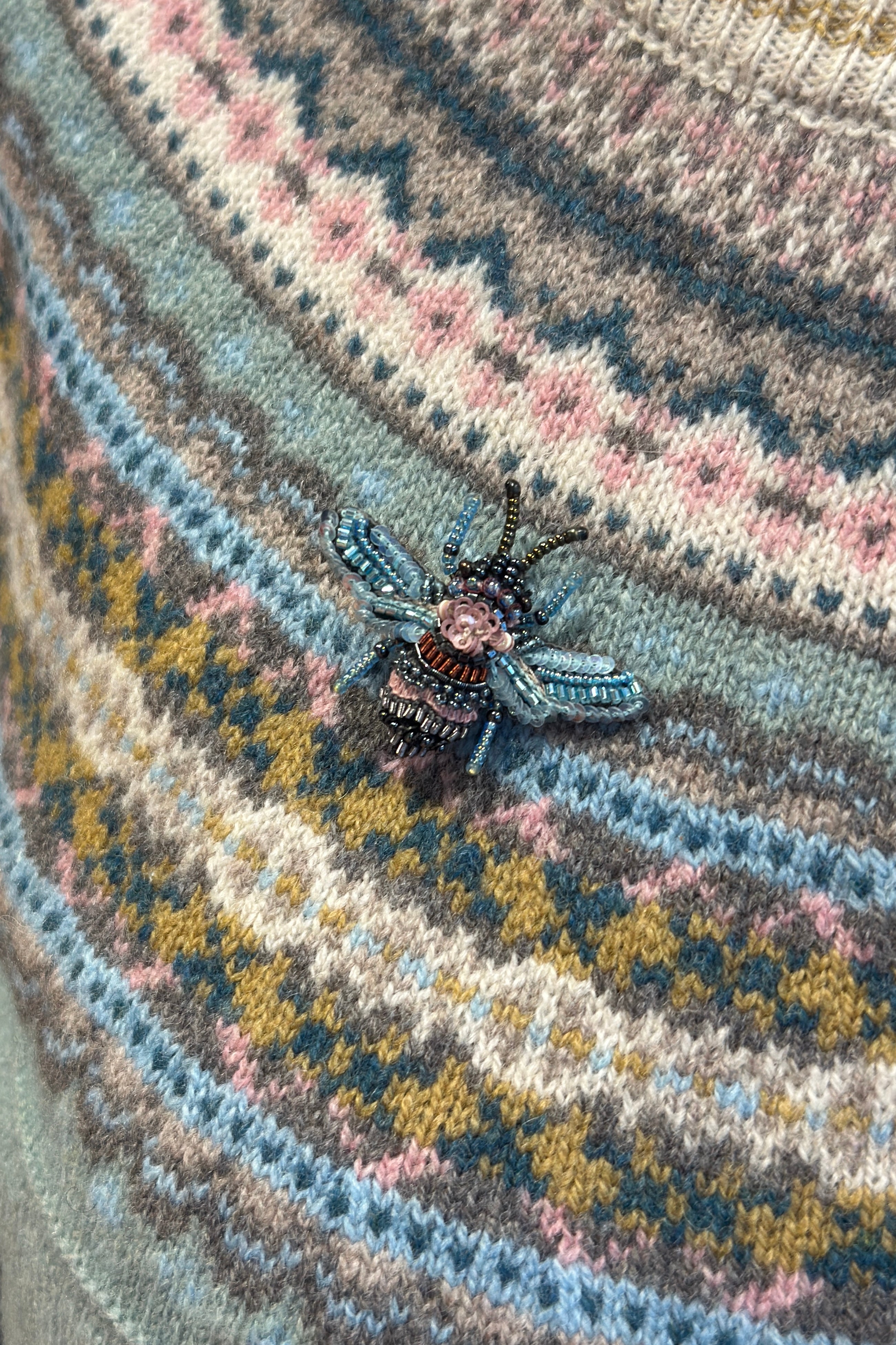 Trovelore Rose Bee Brooch