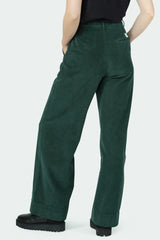 Klitmøller Lydia Jumbo Corduroy Pant #farve_moss-green