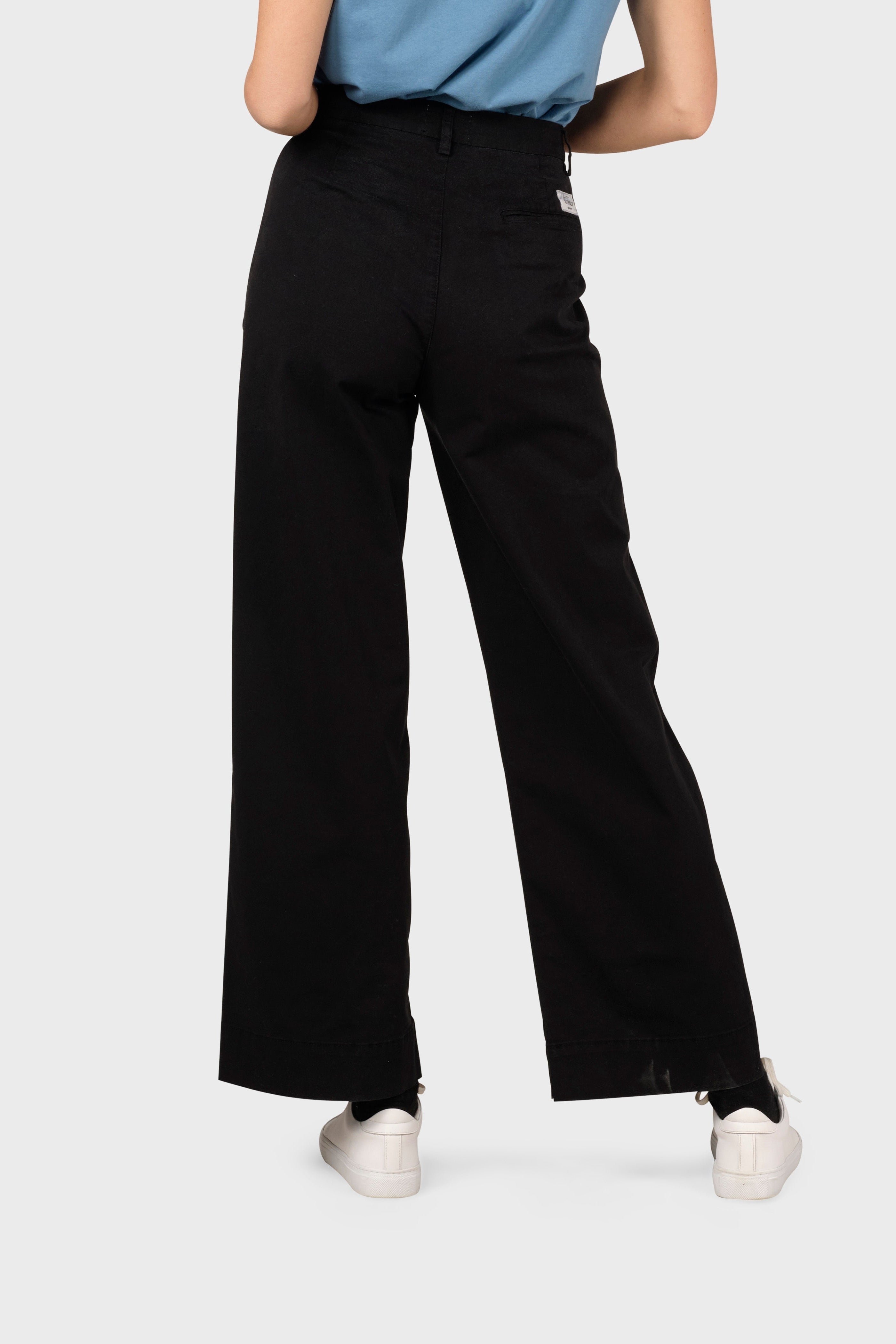 Klitmøller Collective Lydia Pant