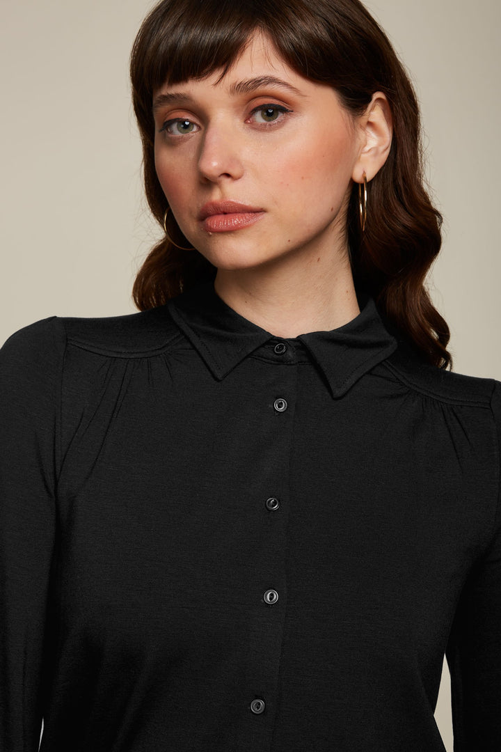 King Louie Carina Blouse Ecovero Black #farve_black