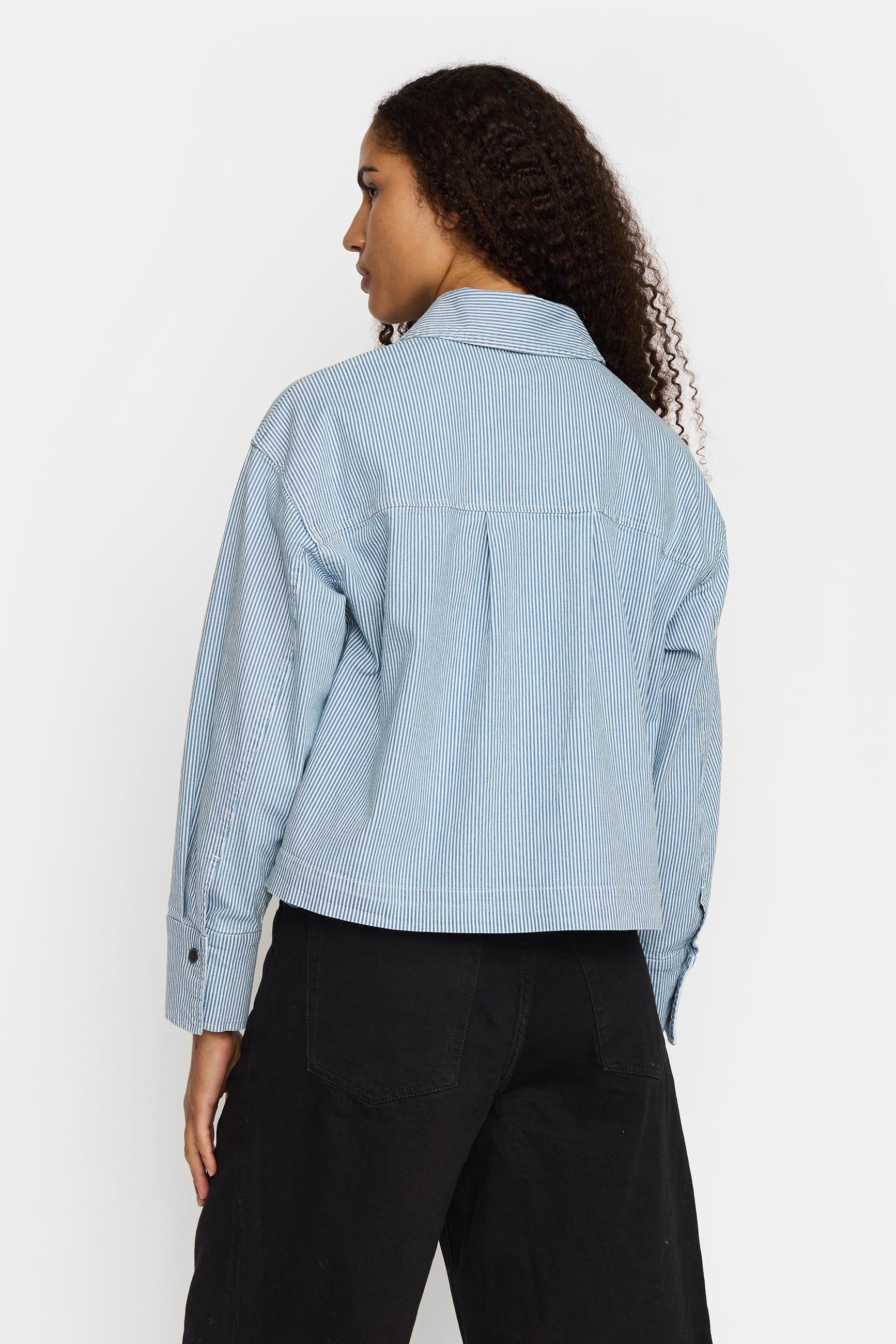 Selfhood Cropped Shirt