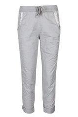 #farve_light-grey