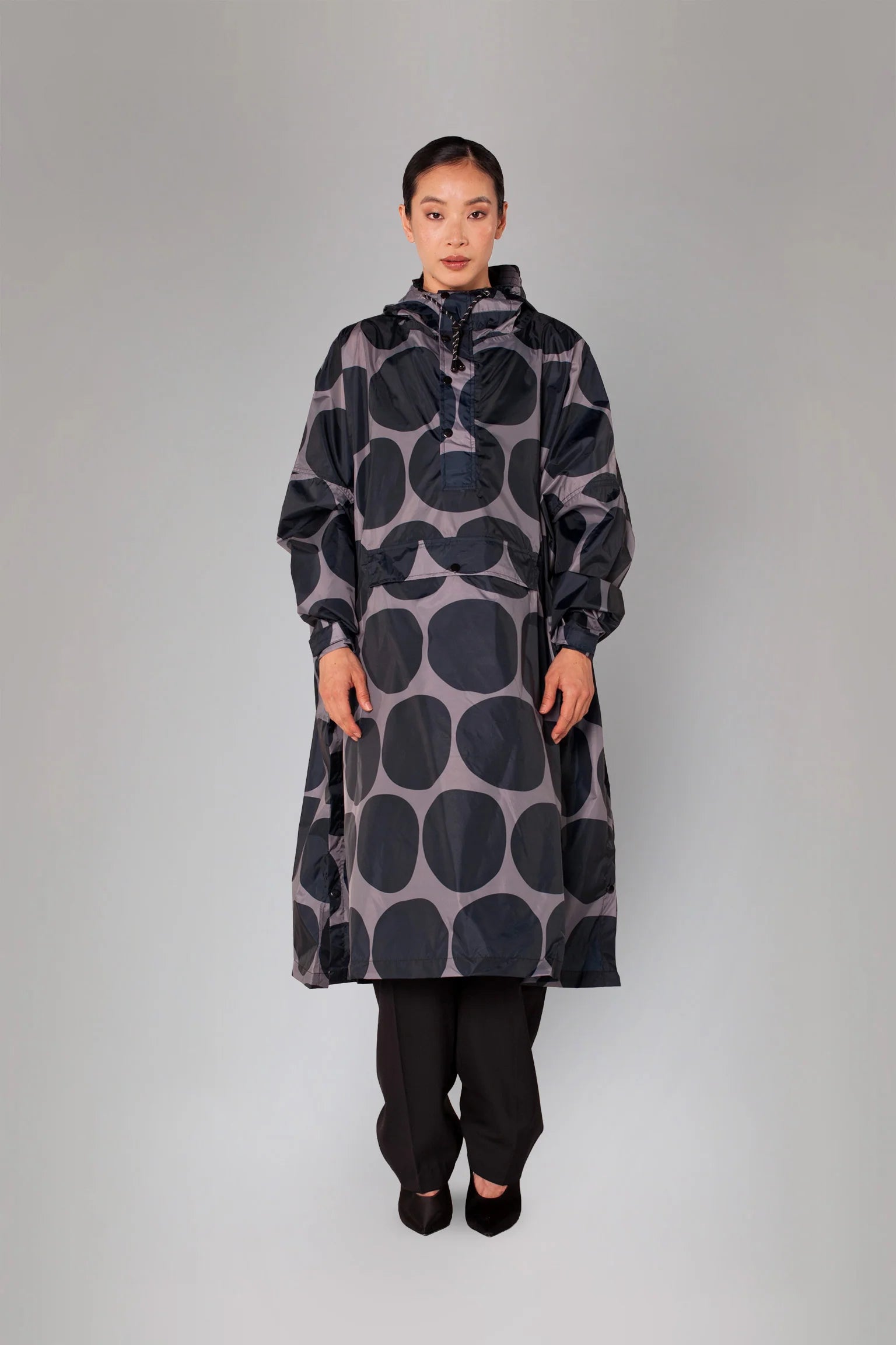 Rainkiss Rain Poncho - Black Polka