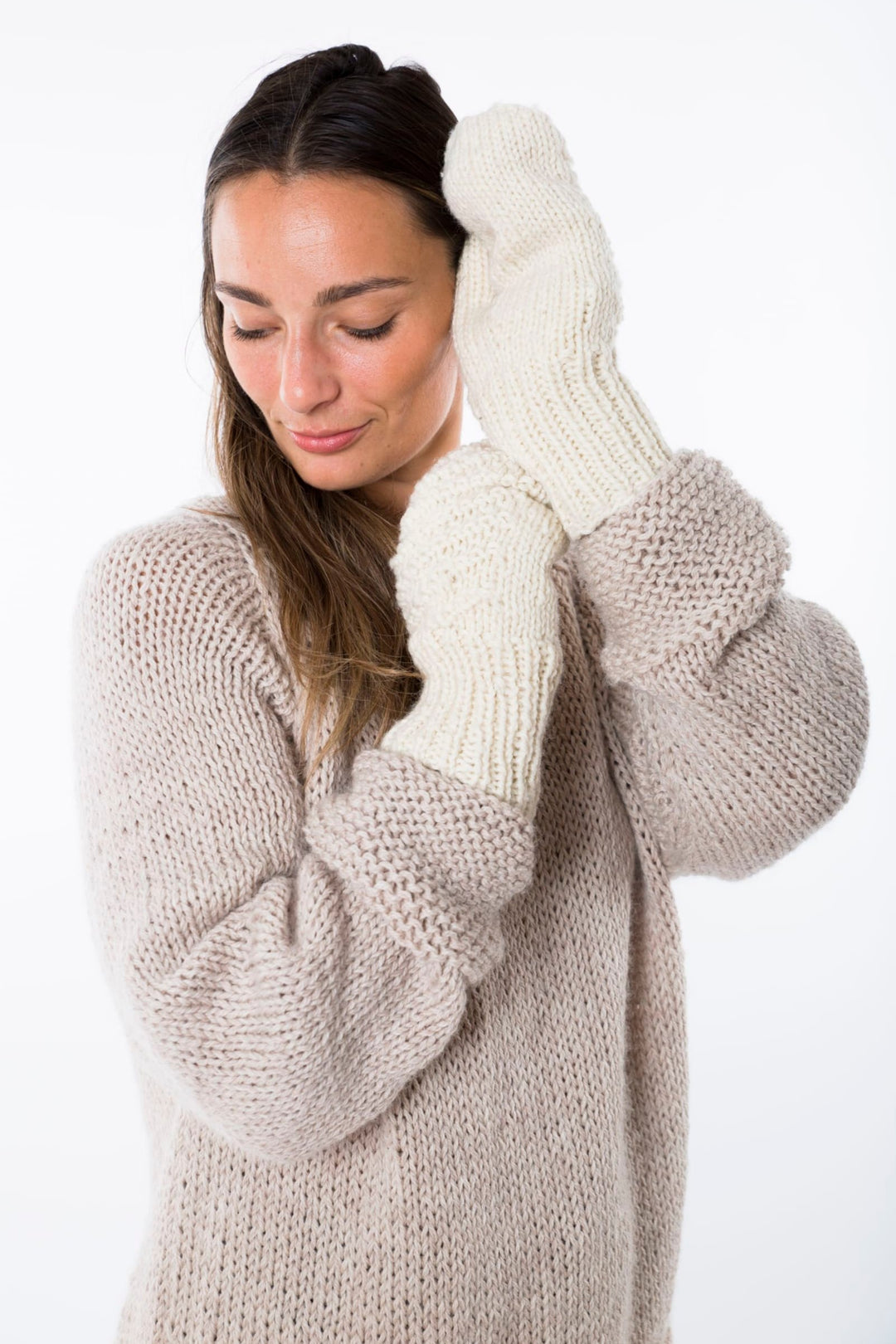 Fuza Wool Duchess Mittens