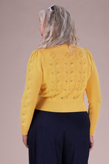Emmy Design The Susie Q Cardigan Butter Yellow Gul - Sophies.dk #farve_butter