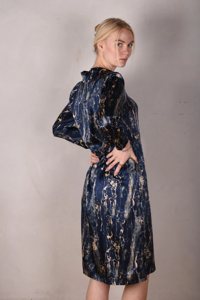 Tone Barker Hen-stretch Dress Blue Marble-Tone Barker-Sophies.dk