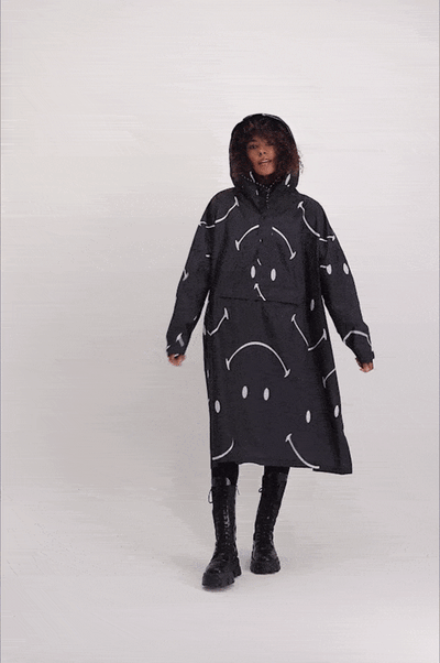 Rainkiss x Smiley Rain Poncho - Classic Smile