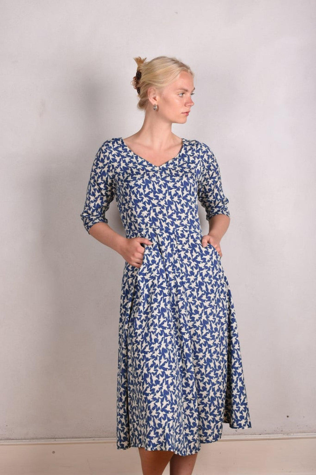 Tone Barker Jane Dress Blue Bird-Tone Barker-Sophies.dk