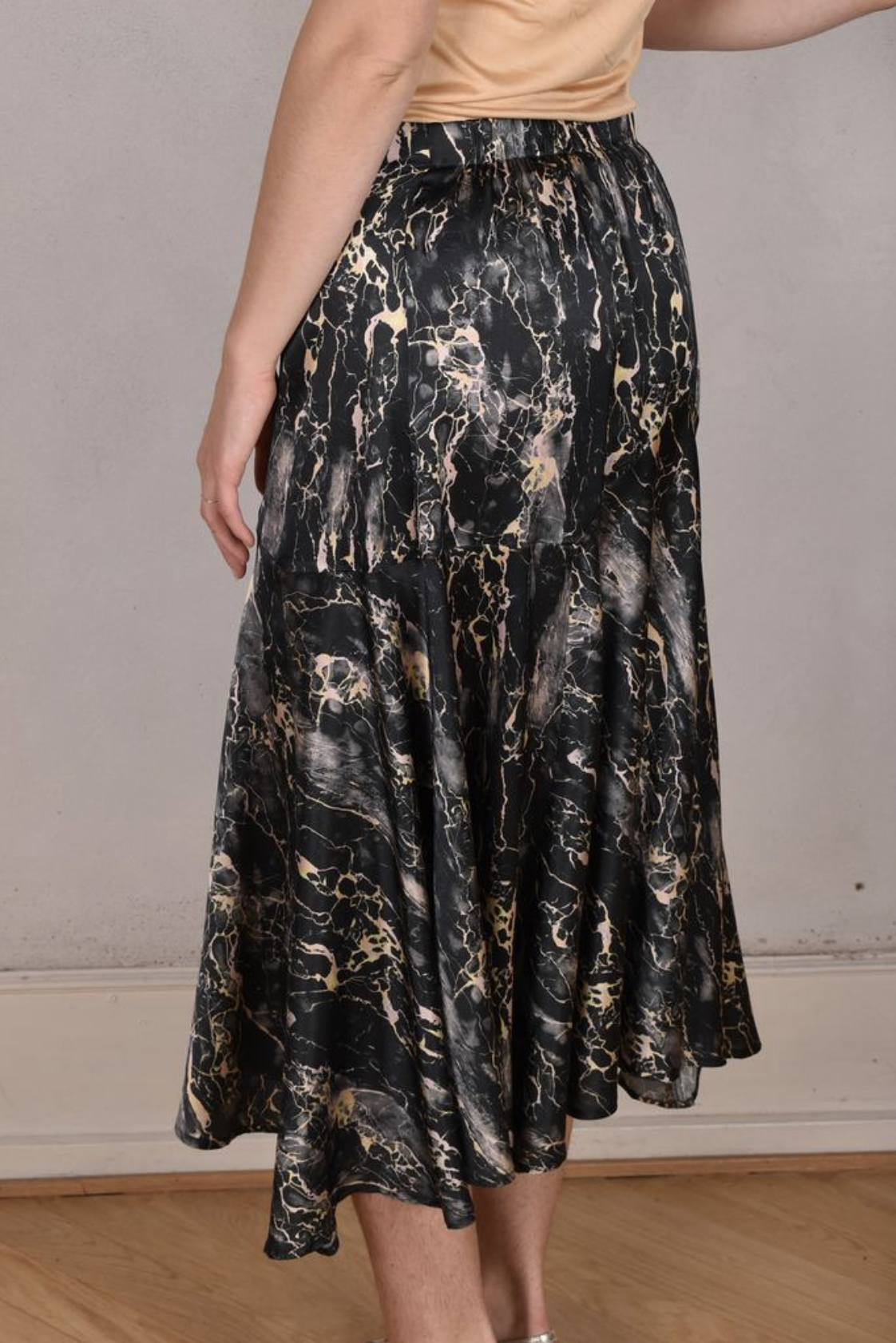 Tone Barker Skirt-Nulle Marble Black-Tone Barker-Sophies.dk
